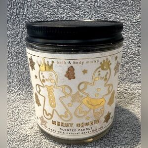 Bath & Body Works Merry Cookie candle